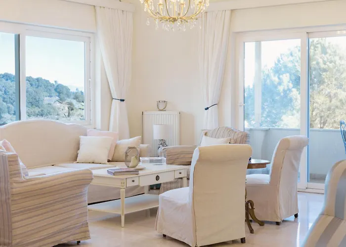 Casa Pino - Private With Pool In Corfu, Close To Beaches, Golf Course And Water Park, Ideal For Families *