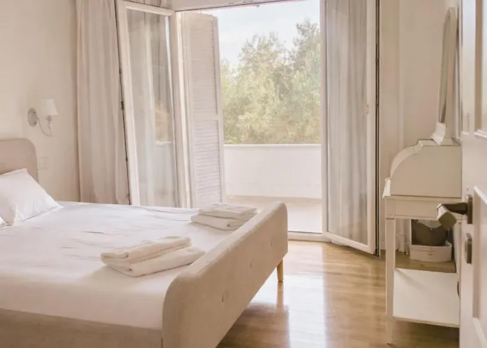 Vila Casa Pino - Private With Pool In Corfu, Close To Beaches, Golf Course And Water Park, Ideal For Families *