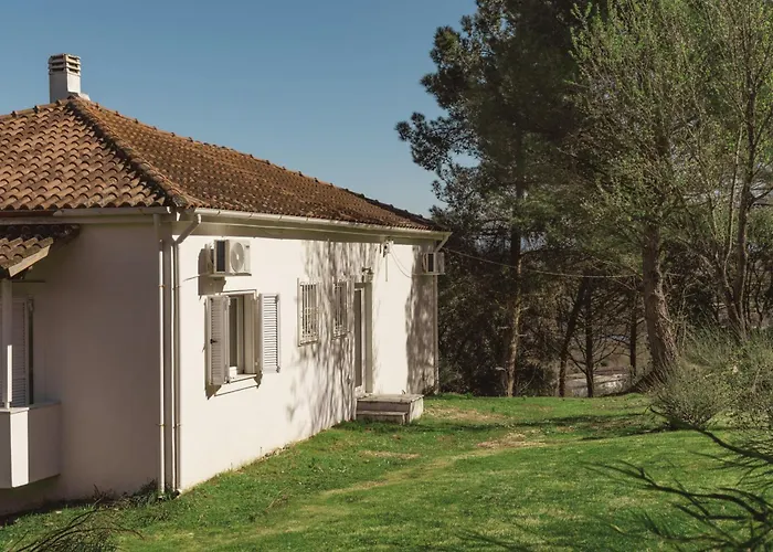 Vila Casa Pino - Private With Pool In Corfu, Close To Beaches, Golf Course And Water Park, Ideal For Families *