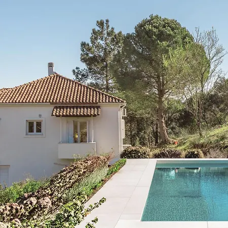 Villa Casa Pino - Private With Pool In Corfu, Close To Beaches, Golf Course And Water Park, Ideal For Families Kokkínion