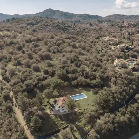 فيلة Casa Pino - Private With Pool In Corfu, Close To Beaches, Golf Course And Water Park, Ideal For Families Kokkínion