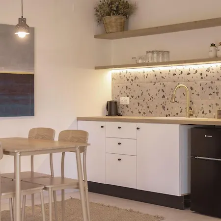 Вилла Casa Pino - Private With Pool In Corfu, Close To Beaches, Golf Course And Water Park, Ideal For Families Kokkinion