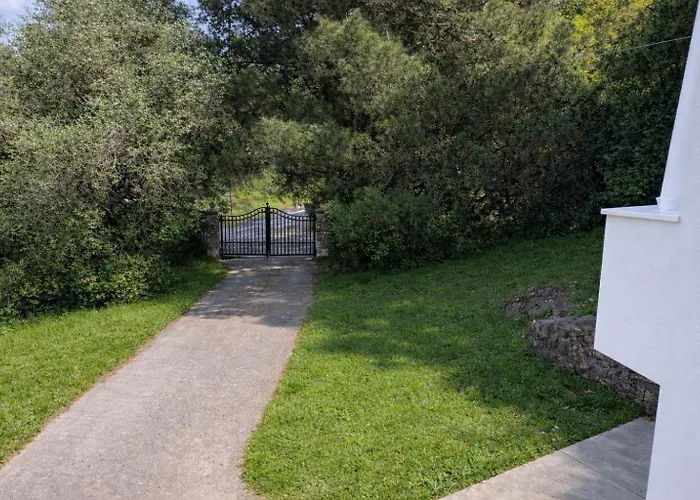 Casa Pino - Private With Pool In Corfu, Close To And Water Park, Ideal For Families