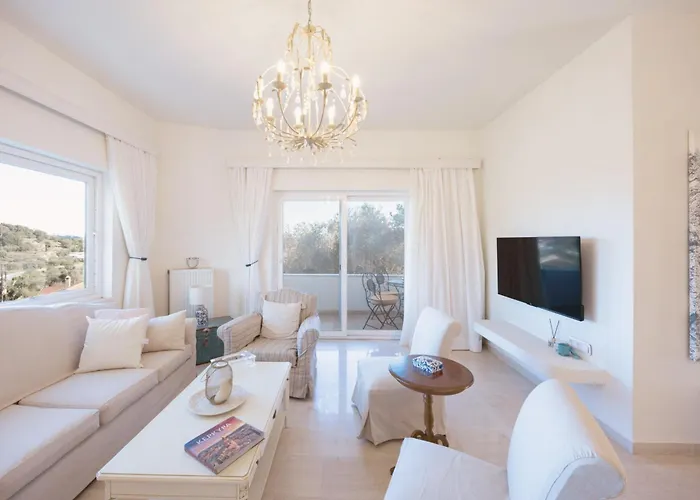 Casa Pino - Private Villa With Pool In Corfu, Close To Best Beaches, Golf Course And Water Park, Ideal For Families