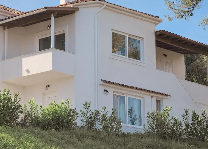 Casa Pino - Private Villa With Pool In Corfu, Close To Best Beaches, Golf Course And Water Park, Ideal For Families *